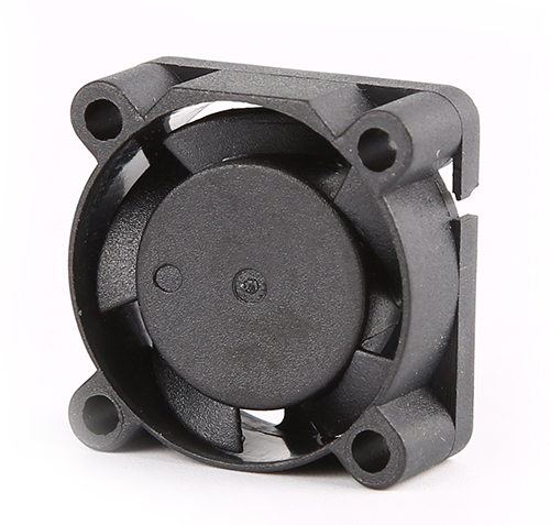 直流散熱風扇廠家是如何做到高效與節(jié)能的