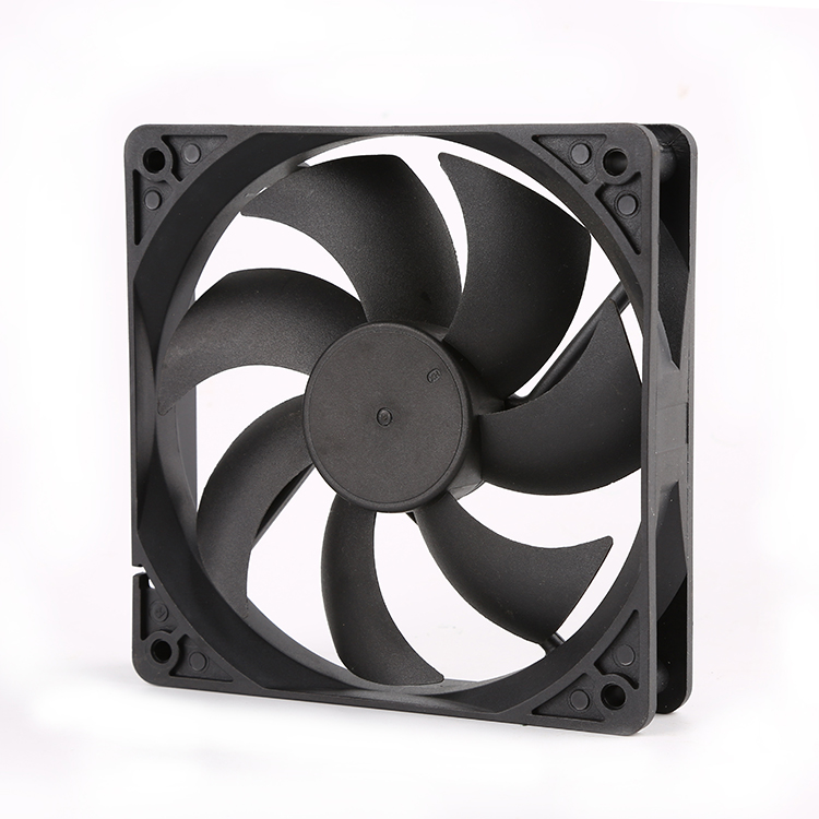 12v和5v散熱風(fēng)扇哪個(gè)風(fēng)量大