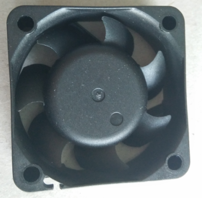 4015 直流風(fēng)扇